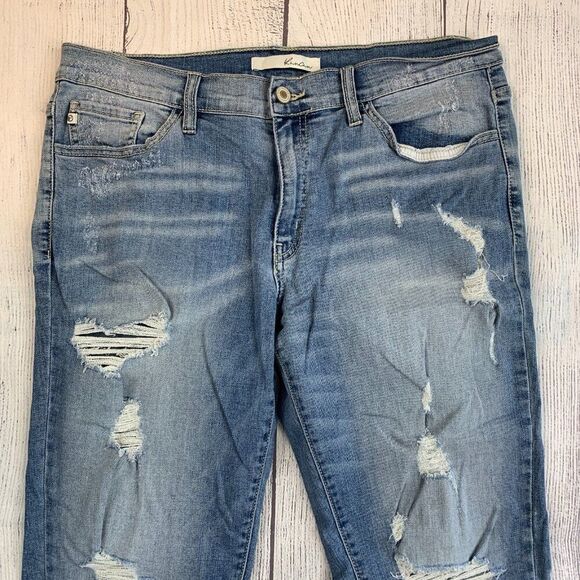 KanCan Jeans sz 31 Light Wash Straight Distressed Inseam 28.5" Stretch - Picture 3 of 13